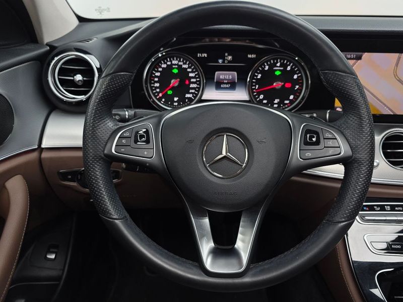 2018 Mercedes-Benz E-Class E200 Avantgarde photo 16