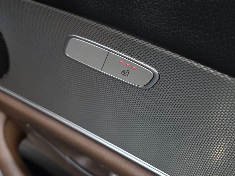 2018 Mercedes-Benz E-Class E200 Avantgarde photo 19