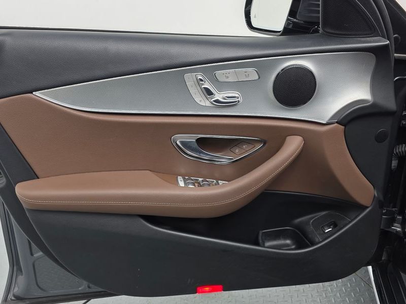 2018 Mercedes-Benz E-Class E200 Avantgarde photo 27