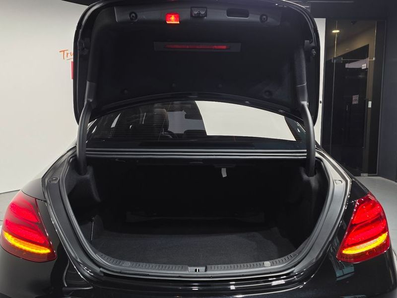 2018 Mercedes-Benz E-Class E200 Avantgarde photo 20