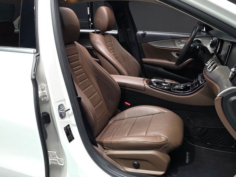2018 Mercedes-Benz E-Class E200 Avantgarde photo 11