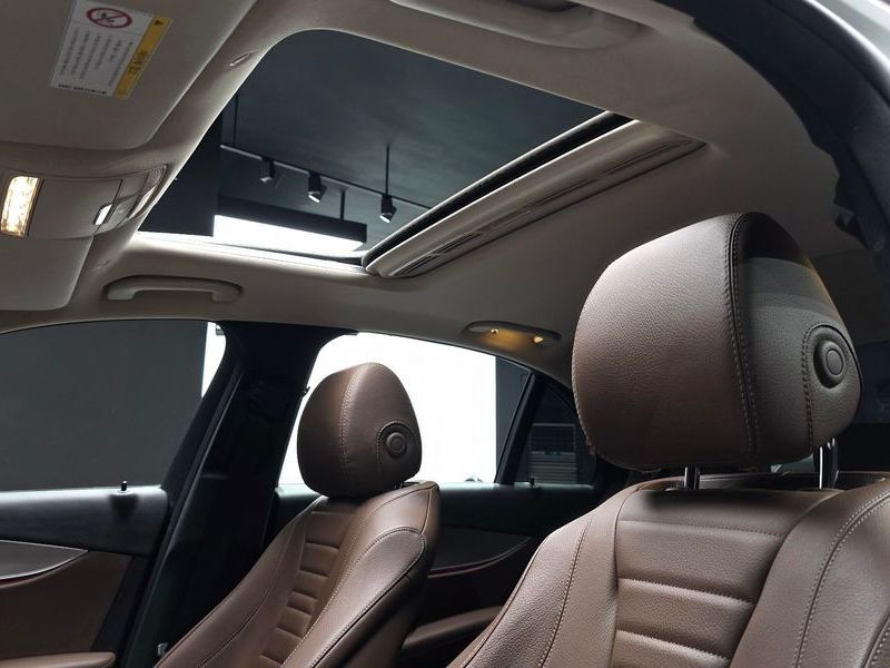 2018 Mercedes-Benz E-Class E200 Avantgarde photo 16