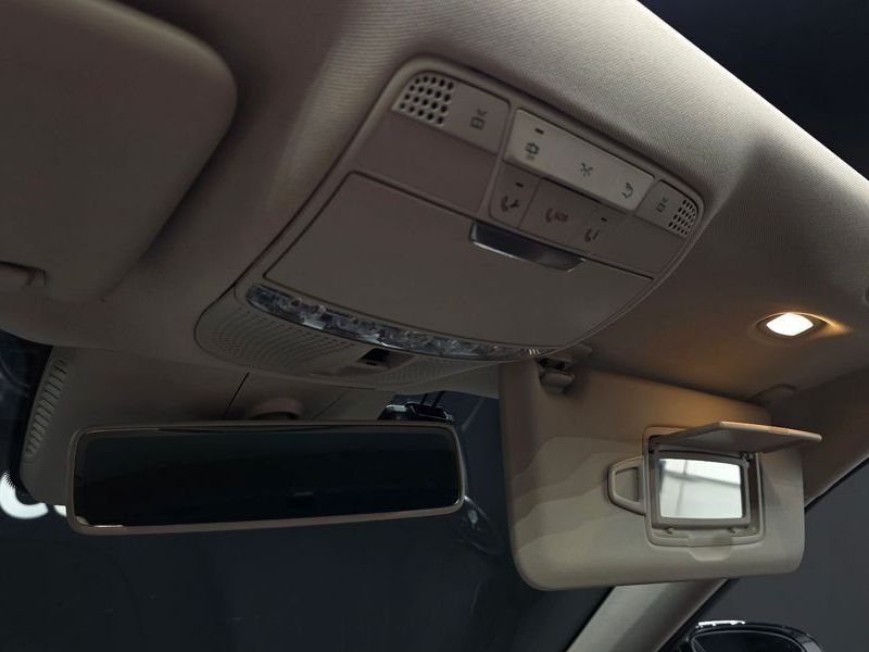 2018 Mercedes-Benz E-Class E200 Avantgarde photo 20