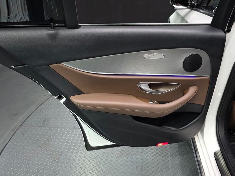2018 Mercedes-Benz E-Class E200 Avantgarde photo 25