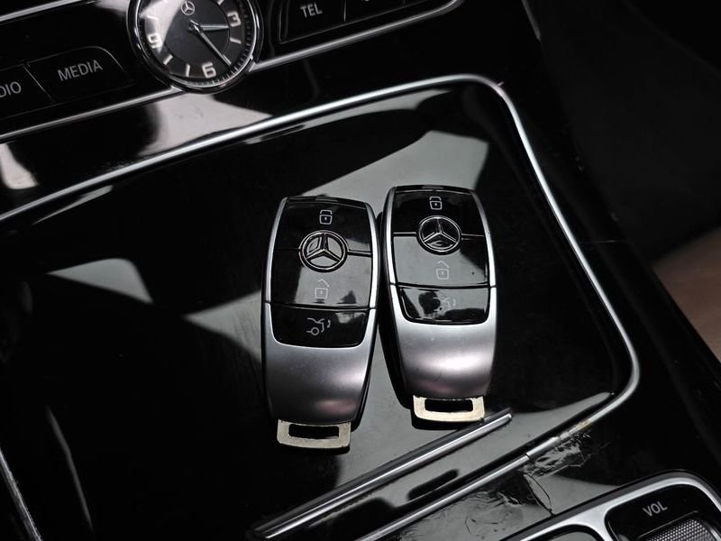 2018 Mercedes-Benz E-Class E200 Avantgarde photo 29