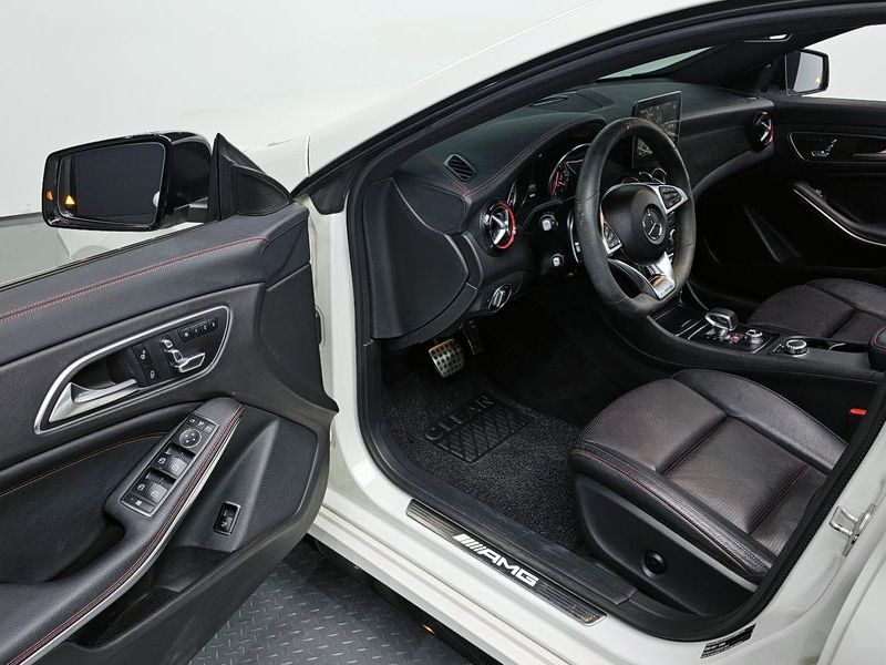 2018 Mercedes-Benz A-Class CLA45 AMG 4MATIC photo 11