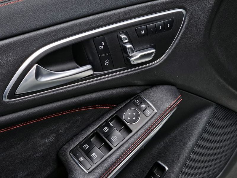 2018 Mercedes-Benz A-Class CLA45 AMG 4MATIC photo 18