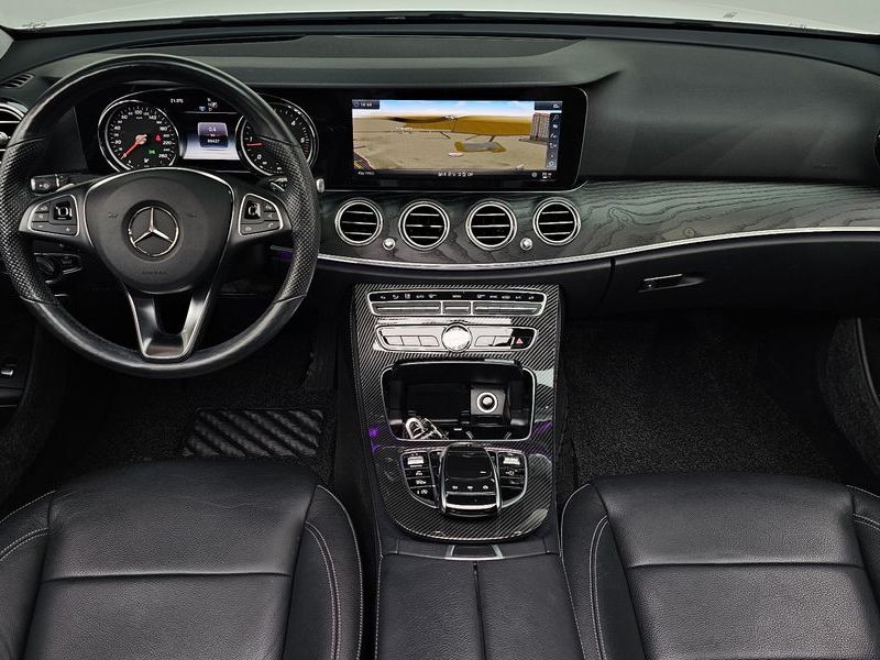 2018 Mercedes-Benz E-Class E220d Avantgarde photo 7