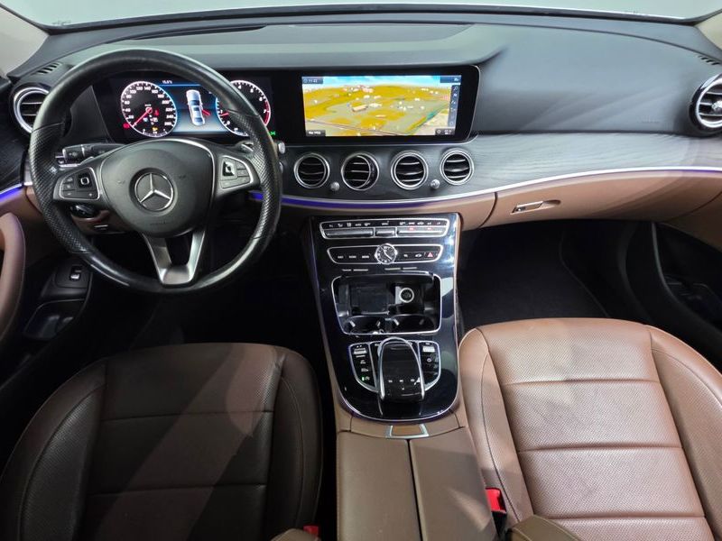 2018 Mercedes-Benz E-Class E300 4MATIC Avnatgarde photo 7