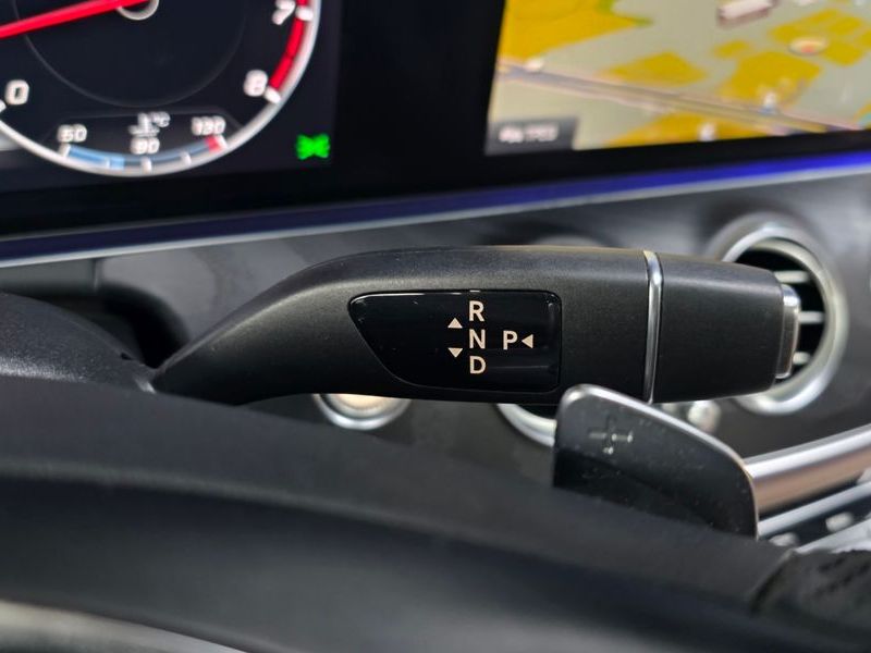 2018 Mercedes-Benz E-Class E300 4MATIC Avnatgarde photo 9
