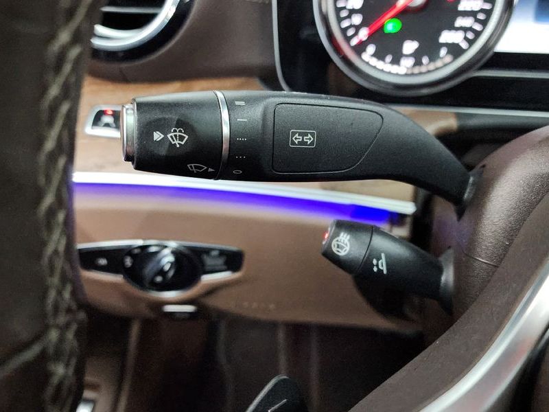2019 Mercedes-Benz E-Class E220d 4MATIC Exclusive photo 17