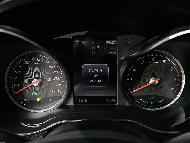 2019 Mercedes-Benz C-Class GLC350e 4MATIC Premium photo 8