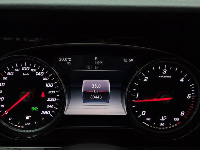 2019 Mercedes-Benz E-Class E220d 4MATIC Exclusive photo 8