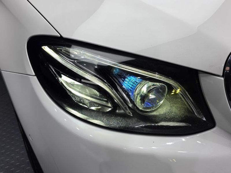 2019 Mercedes-Benz E-Class E220d 4MATIC Exclusive photo 22