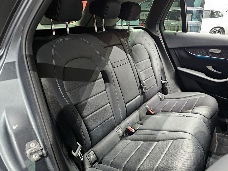 2019 Mercedes-Benz C-Class GLC300 4MATIC photo 12