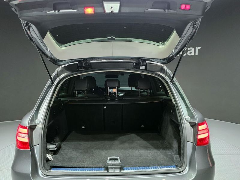 2019 Mercedes-Benz C-Class GLC300 4MATIC photo 20