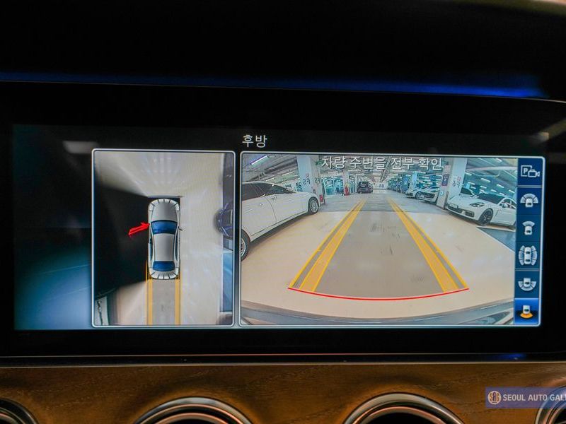 2019 Mercedes-Benz E-Class E300 4MATIC Exclusive photo 13