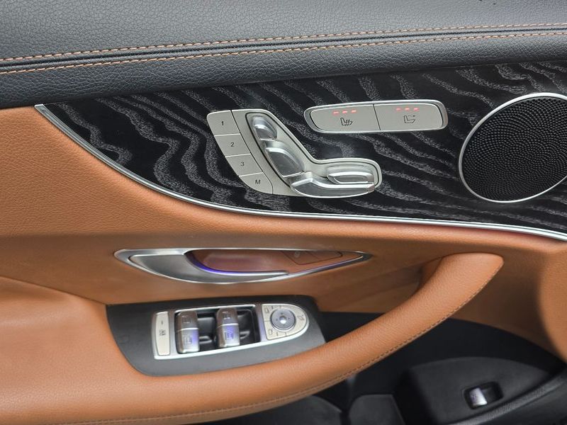 2019 Mercedes-Benz E-Class E220d Cabriolet photo 30