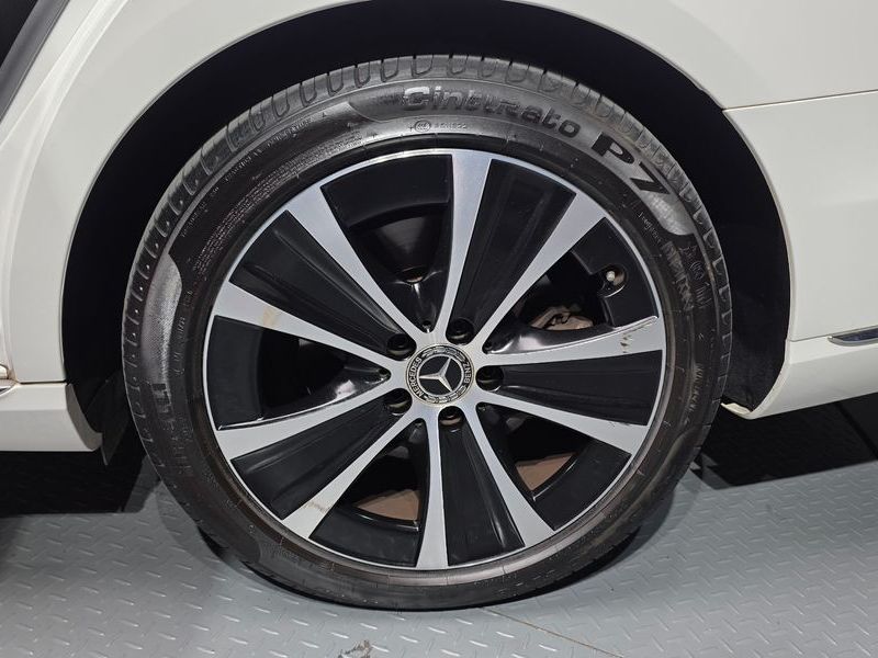 2019 Mercedes-Benz E-Class E300e Exclusive photo 21