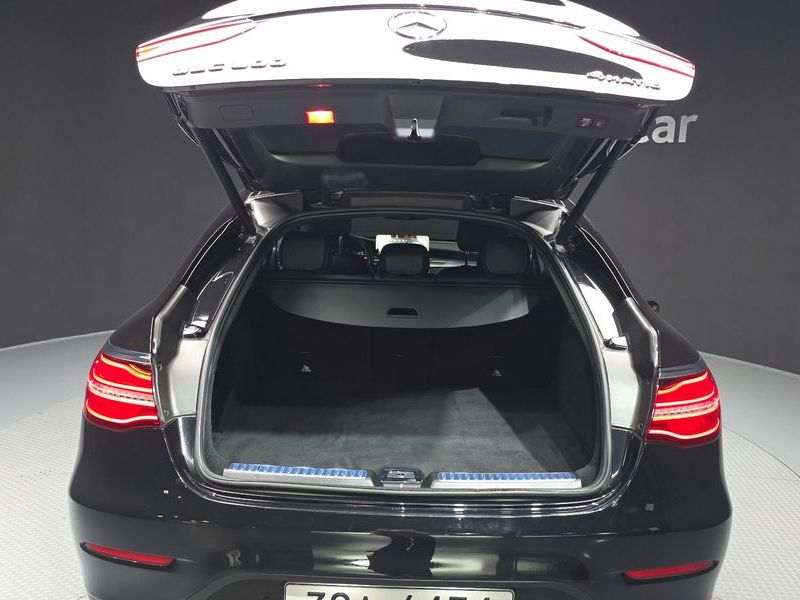 2019 Mercedes-Benz C-Class GCL300 4MATIC Coupe photo 20