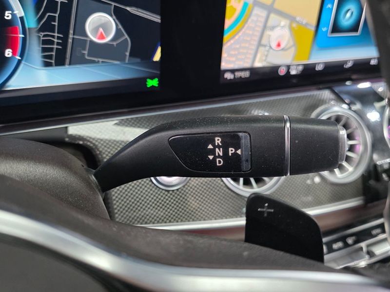 2019 Mercedes-Benz S-Class CLS300d AMG Line photo 9