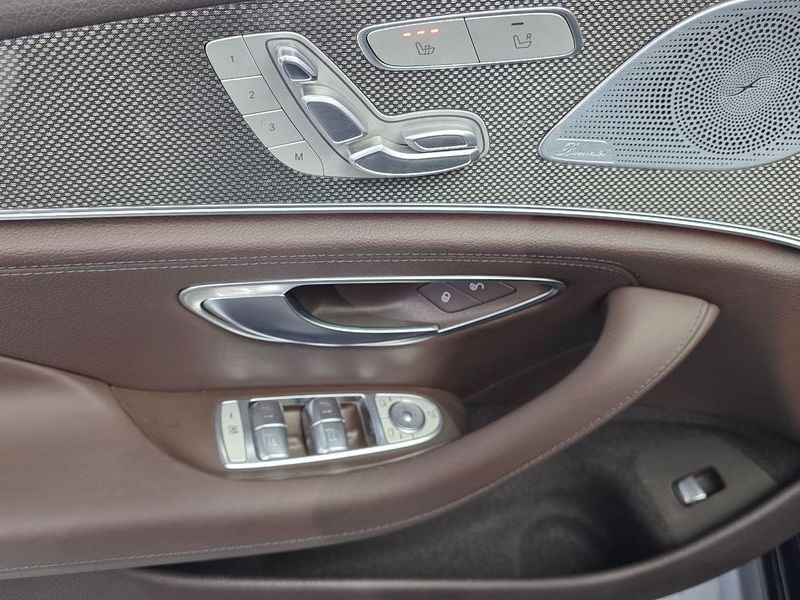2019 Mercedes-Benz S-Class CLS300d AMG Line photo 14