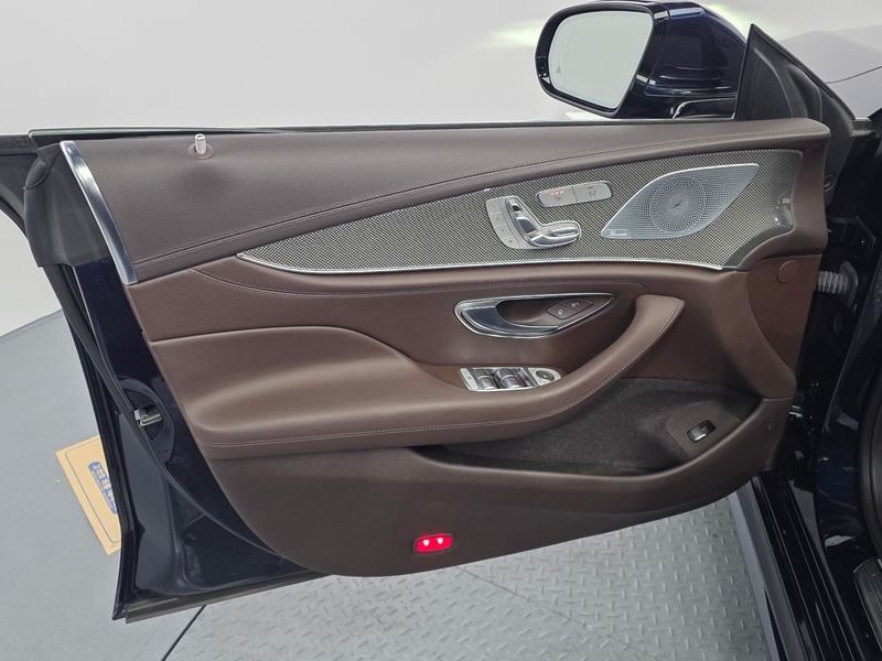 2019 Mercedes-Benz S-Class CLS300d AMG Line photo 24