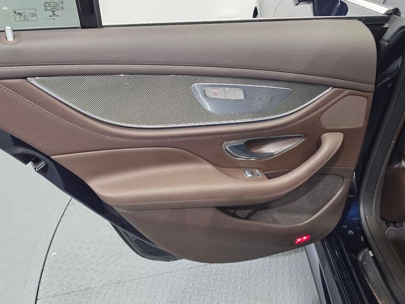 2019 Mercedes-Benz S-Class CLS300d AMG Line photo 25