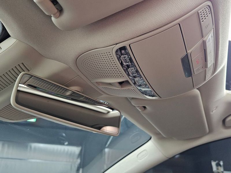 2019 Mercedes-Benz E-Class E300 4MATIC Exclusive photo 15
