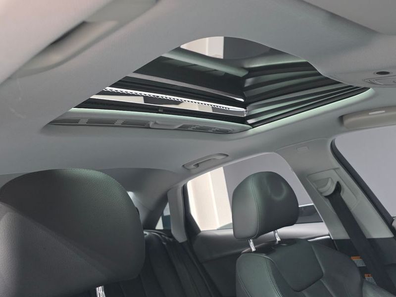 2018 Audi A4 30 TDI Premium photo 17