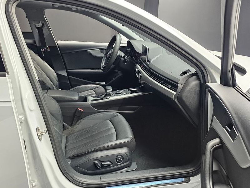 2018 Audi A4 30 TDI photo 11