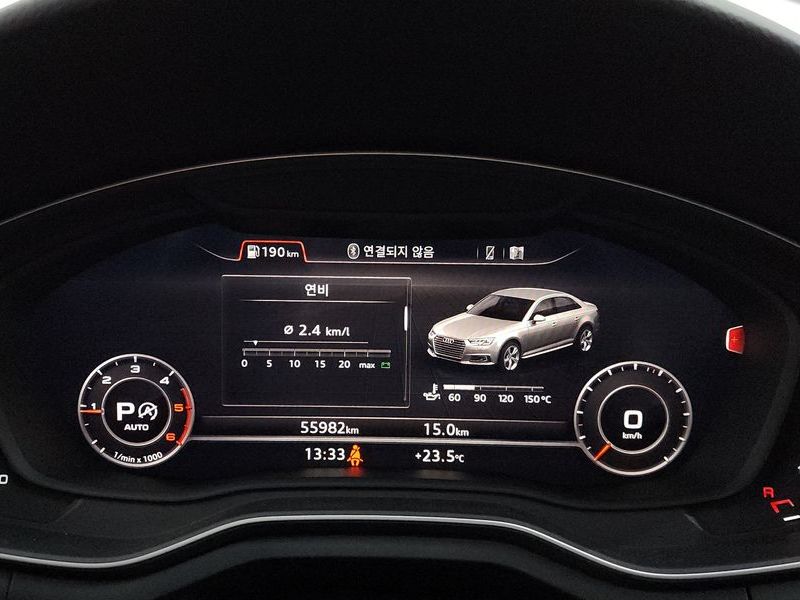 2018 Audi A4 35 TDI Premium photo 8
