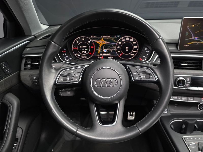 2018 Audi A4 35 TDI Premium photo 13