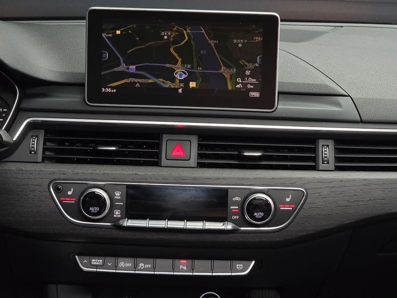 2018 Audi A4 35 TDI Premium photo 14