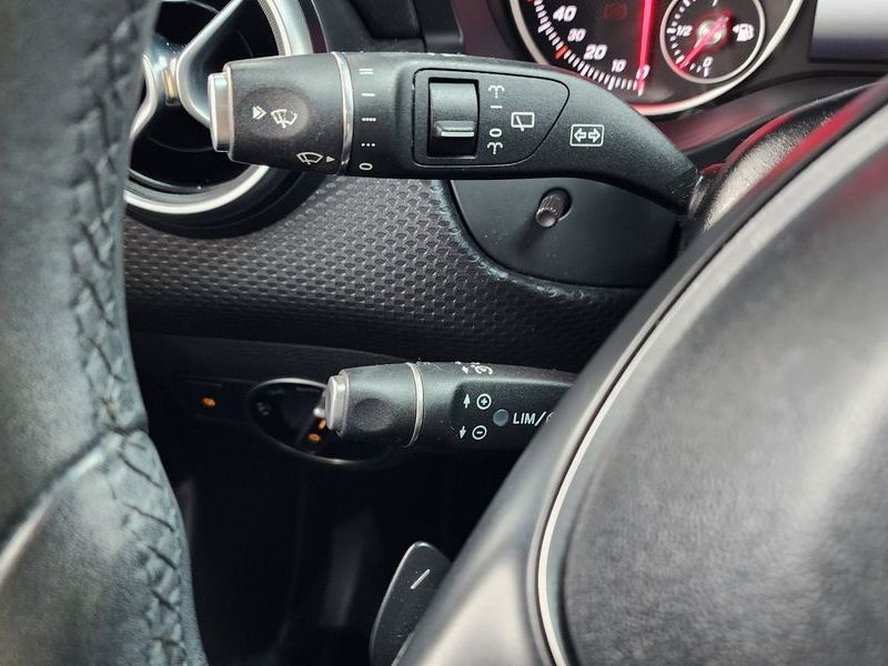 2018 Mercedes-Benz A-Class A200 photo 14