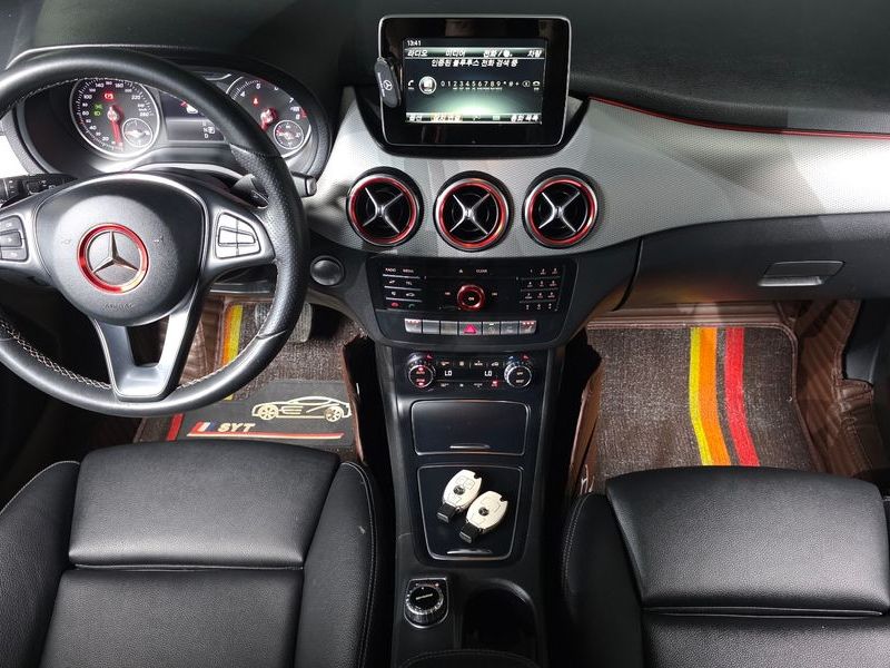 2018 Mercedes-Benz B-클래스 W246 B220 photo 7