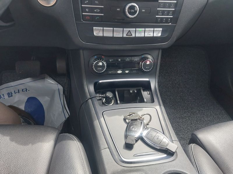 2018 Mercedes-Benz B-클래스 W246 B220 photo 8