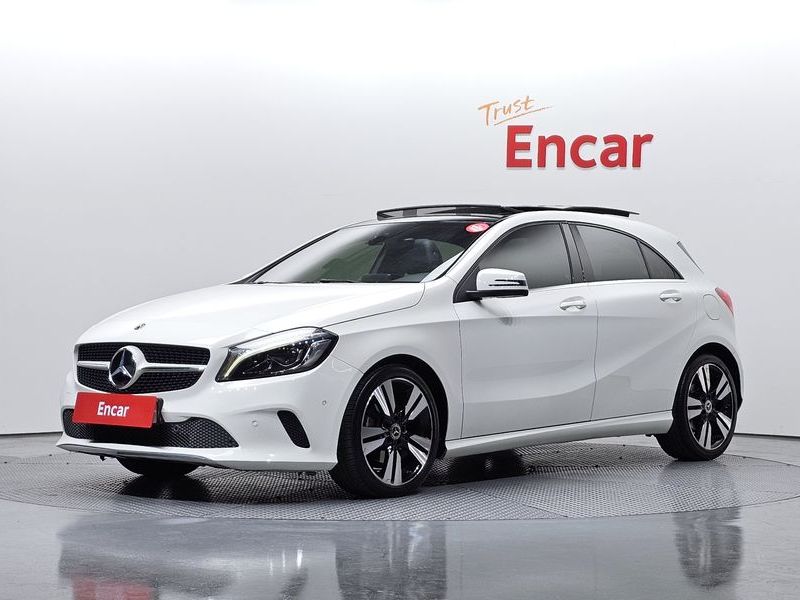 2018 Mercedes-Benz A-Class A200 photo 1