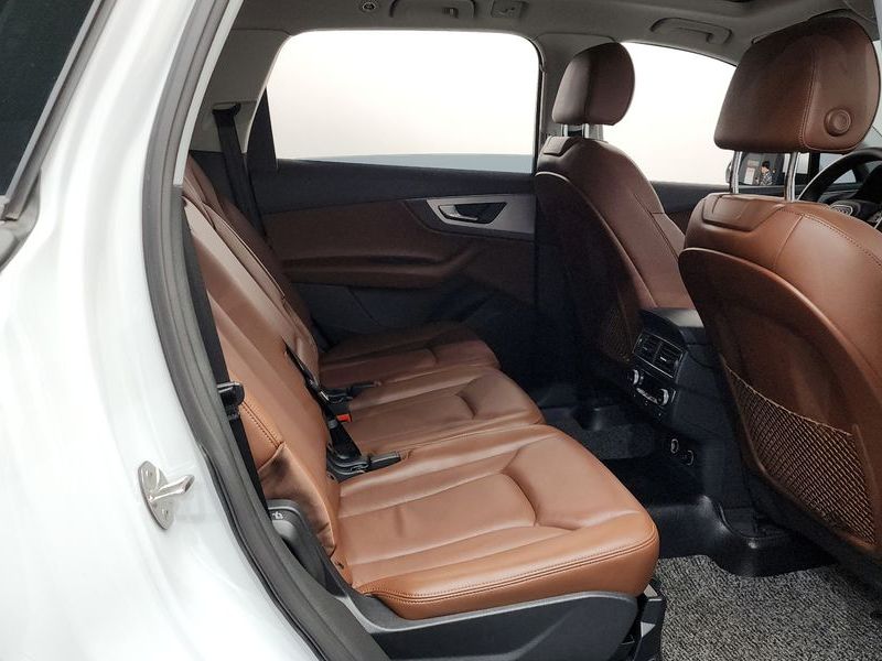 2019 Audi Q7 45 TFSI Quattro photo 26