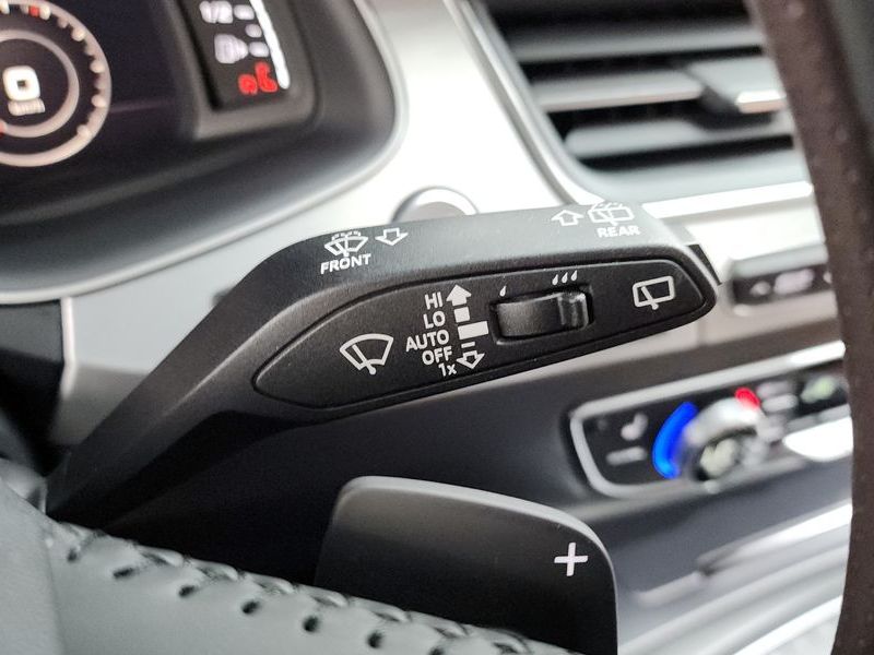 2019 Audi Q7 45 TFSI Quattro photo 29