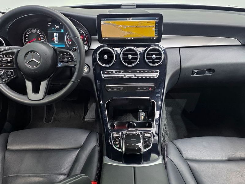 2019 Mercedes-Benz C-Class C200 photo 7