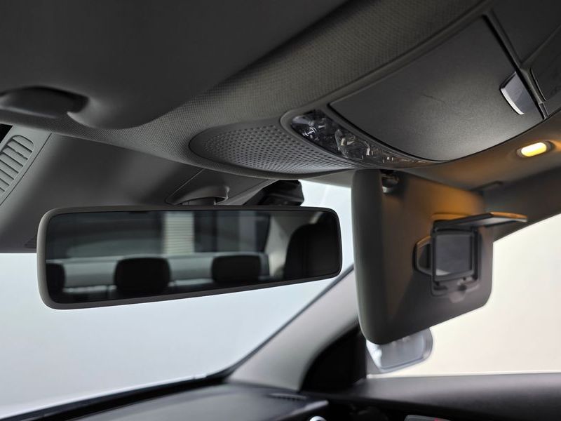 2019 Mercedes-Benz C-Class C200 photo 15