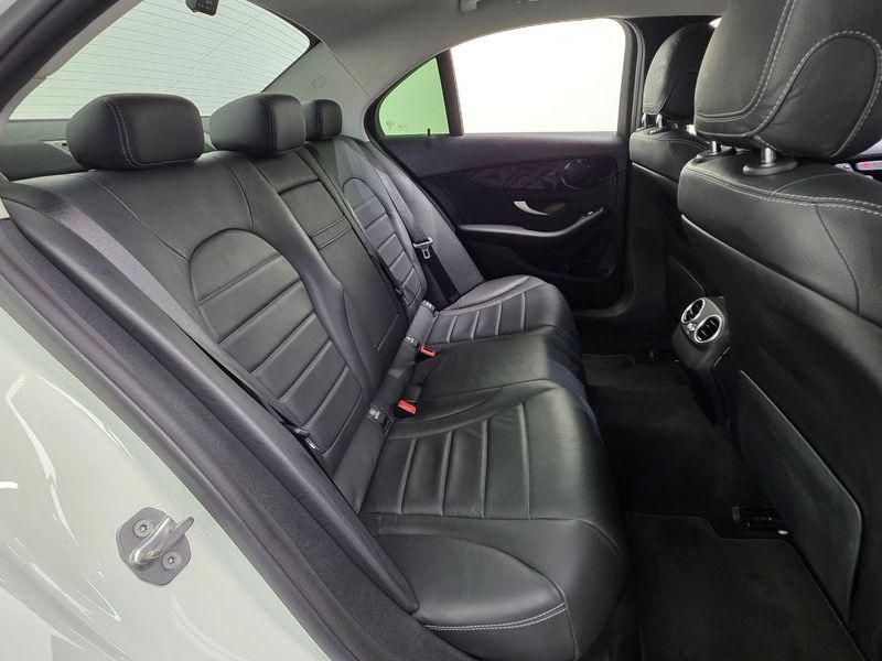 2019 Mercedes-Benz C-Class C200 photo 20