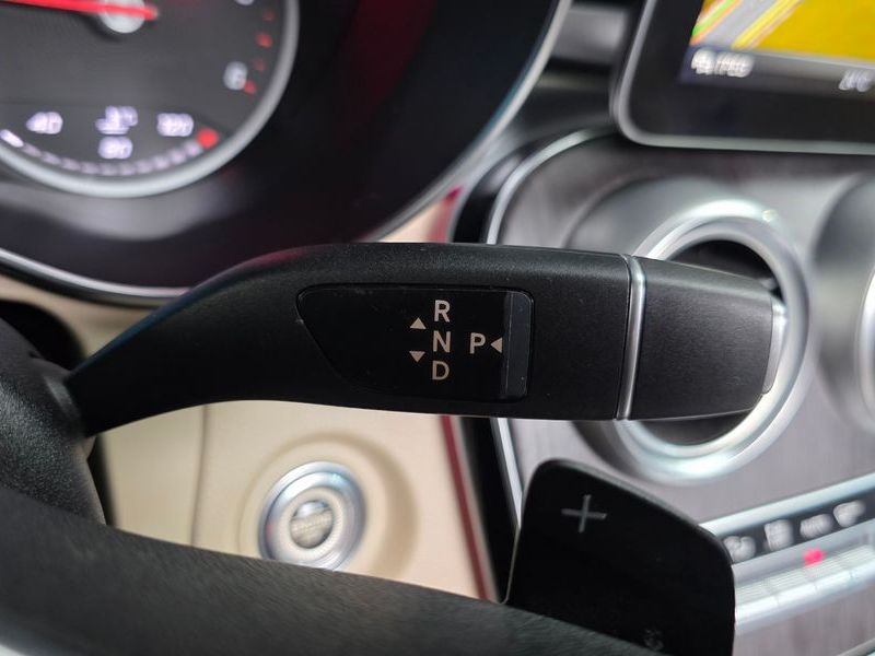 2019 Mercedes-Benz C-Class C220 d Avantgarde photo 9