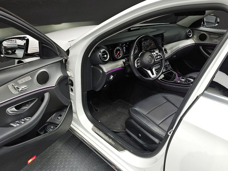 2019 Mercedes-Benz E-Class E300 Avantgarde photo 11