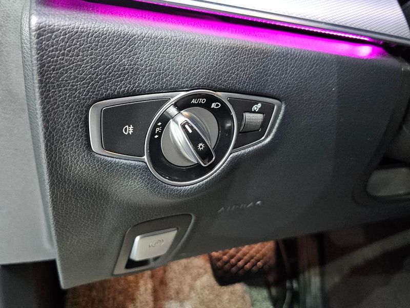 2019 Mercedes-Benz E-Class E300 Avantgarde photo 13
