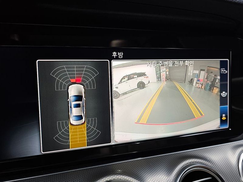 2019 Mercedes-Benz E-Class E300 Avantgarde photo 15