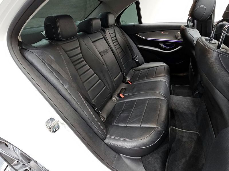 2019 Mercedes-Benz E-Class E300 Avantgarde photo 11