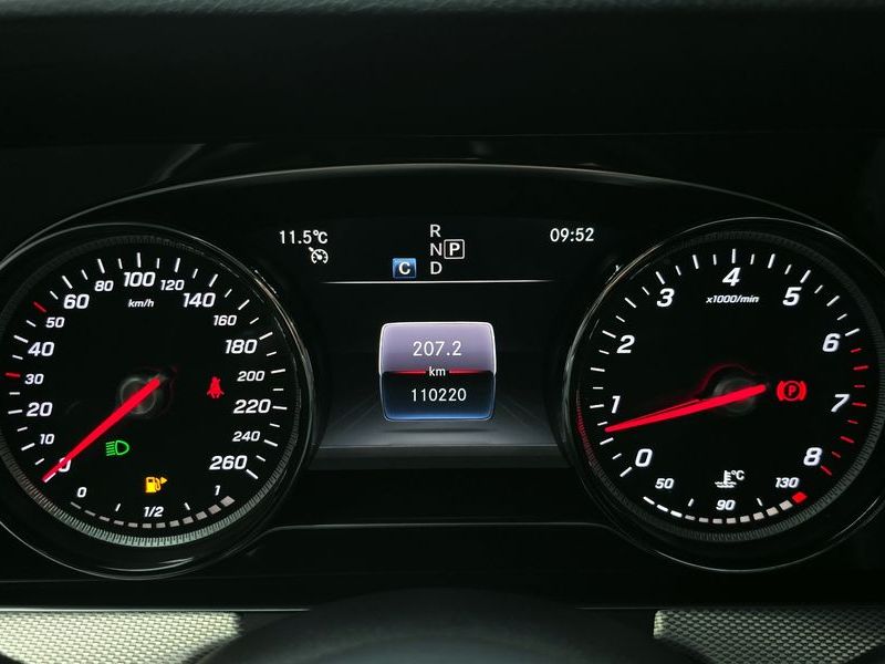 2019 Mercedes-Benz E-Class E300 Avantgarde photo 8