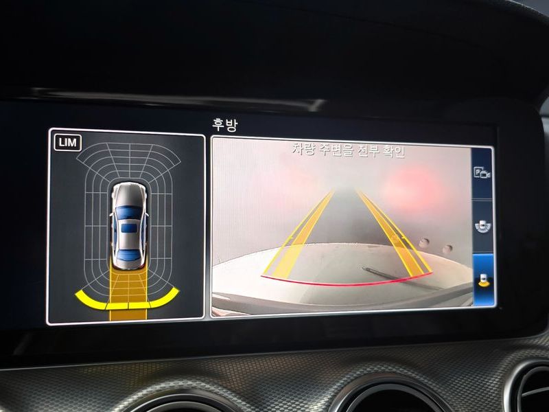 2019 Mercedes-Benz E-Class E300 Avantgarde photo 15